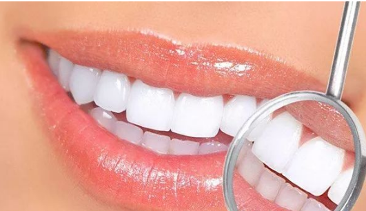 长期侧牙齿吃饭会怎么样 长期侧牙齿咀嚼危害很大