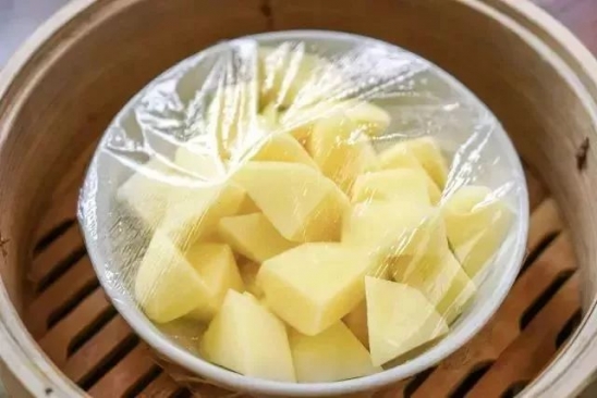 土豆的家常做法 一种简单好吃的土豆做法介绍
