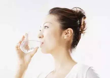 越长越丑怎么办 女人越长越丑，全是因为这5个坏习惯！