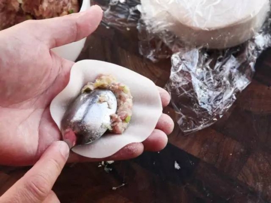 饺子的家常做法 饺子这样做简直好吃棒了