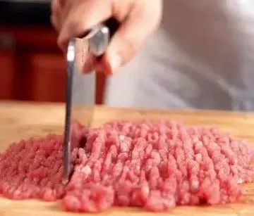 饺子肉馅的做法 肉馅这样做很简单几分钟就好了