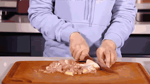 大盘鸡饭的家常做法 在家自己动手做大盘鸡饭的方法