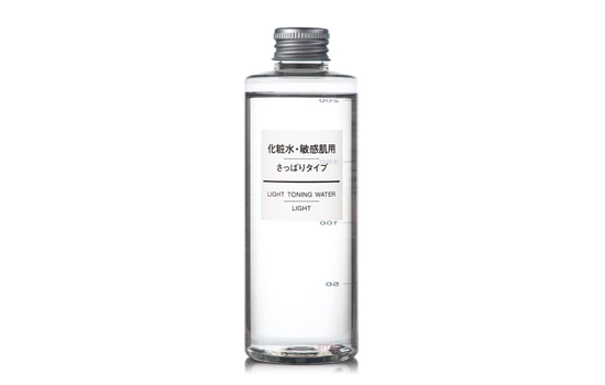 无印良品化妆水含酒精吗 有两款含酒精哟