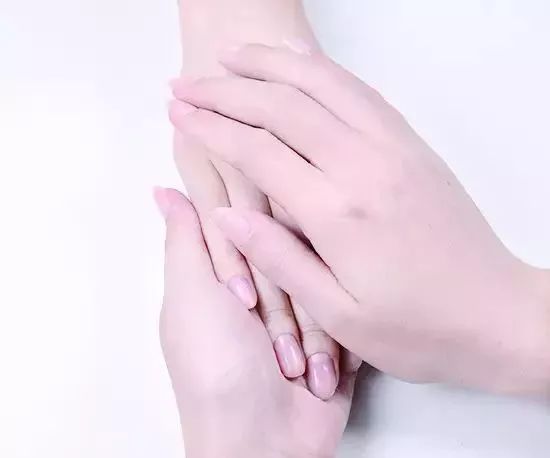 手部护理步骤 秋冬怎么做手部护理？