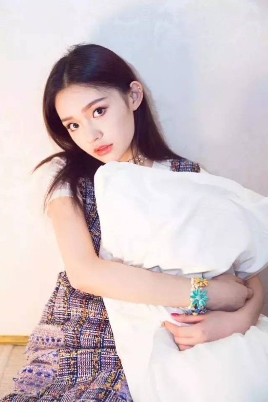 玻璃唇怎么画 最流行时尚的玻璃唇画法教程