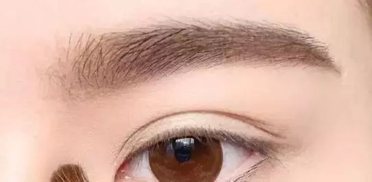 初恋妆怎么化 冬季流行初恋妆画法详解