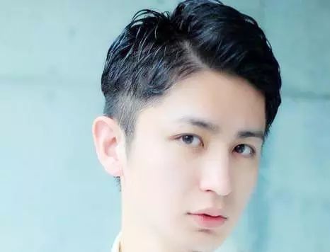 无刘海好看的男生发型 这4款发型没刘海也超帅