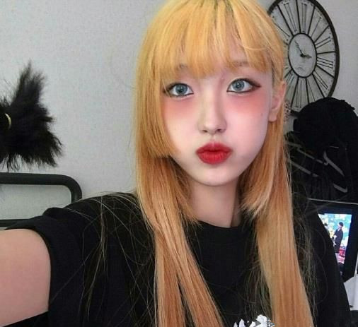 2024女生流行发型图片 甜美发型让你变美