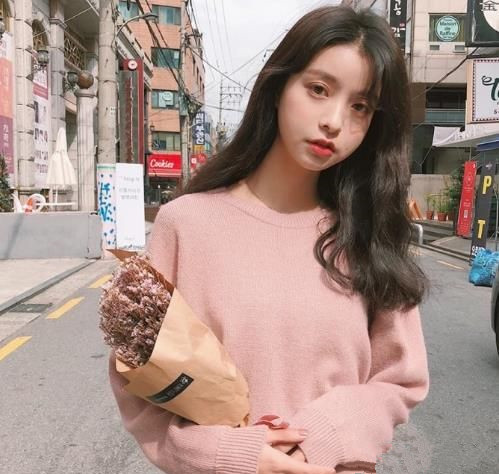 2024女生流行发型图片 甜美发型让你变美