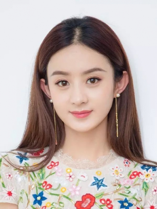 伪素颜妆怎么画 一款伪素颜化妆技巧