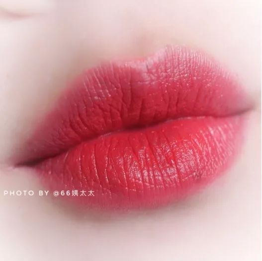 春季适合什么颜色的口红 大家都在涂这8款