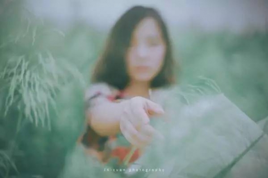 精致妆容步骤 一个精致女人的化妆技巧
