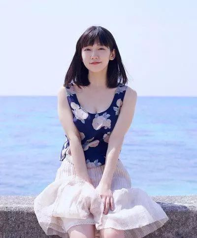 气质清新的编发图片 12款小清新发型推荐给大家