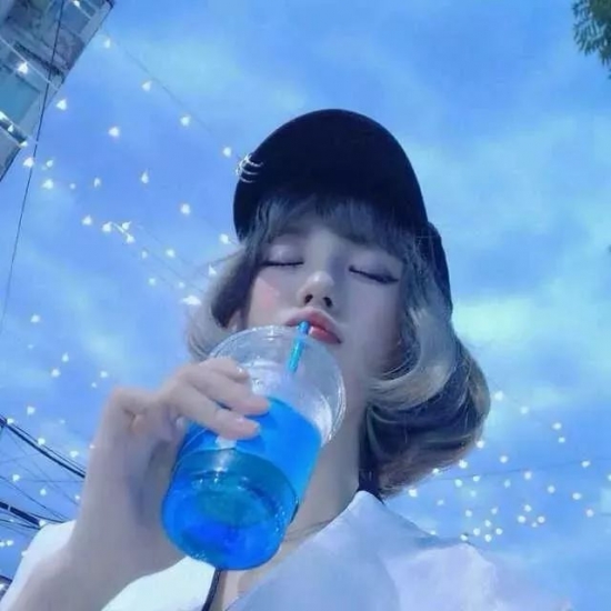 2024女生流行短发发型 这几款女生短发帅极了