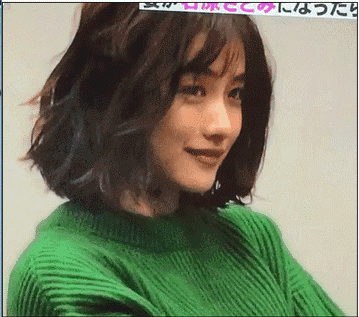 2024流行什么发型女 “十元”发型让你美出新高度