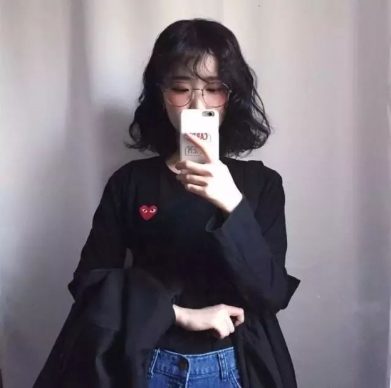 泡面头发型图片女生 这款发型比丸子头还减龄
