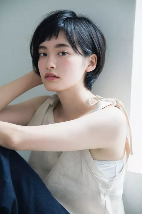 2024最新流行发型女 这几款发型让你瞬间提升颜值