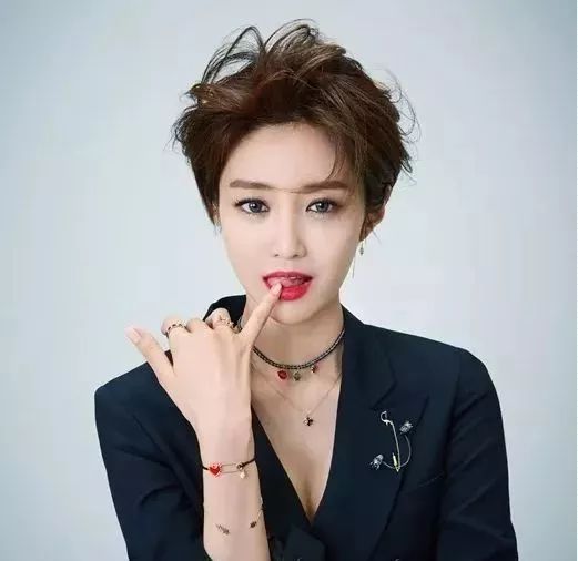 如何选择合适自己的发型 你有多高就适合多长的头发