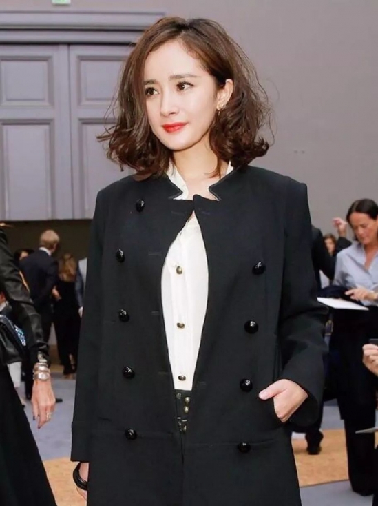 2024流行短发女 今年最流行几款女生短发发型