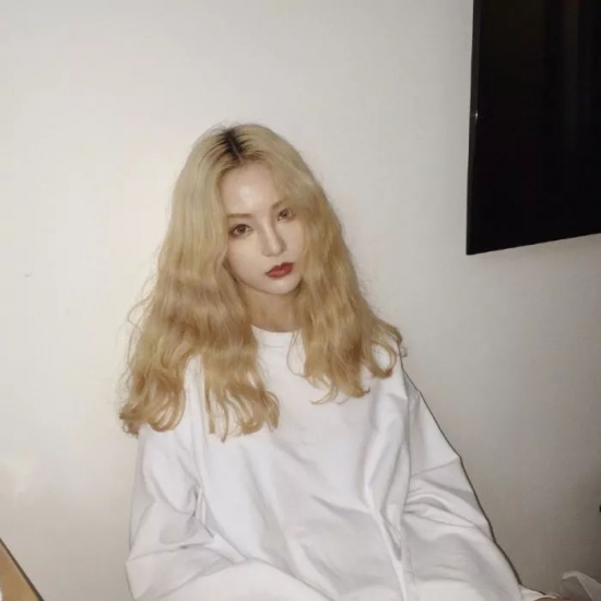 女生什么发型显脸瘦 多款女生显脸瘦发型推荐