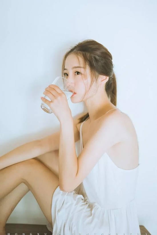 染发什么颜色好看 第一次染发最适合这几种发色