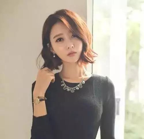 外卷翘发型图片欣赏 这些外卷翘发型美极了