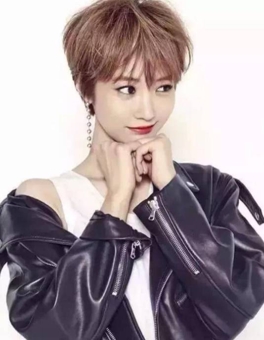 2024流行什么发型女 想换发型的看过来