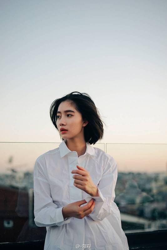 2024流行什么发型女 想换发型的看过来