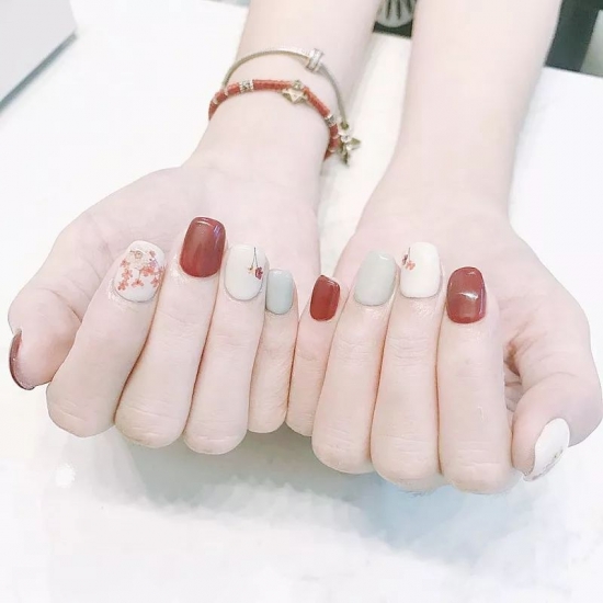 美甲花卉彩绘图片 这35款真的超美