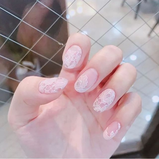 拍婚纱照适合的美甲 适合中西式的都在这里