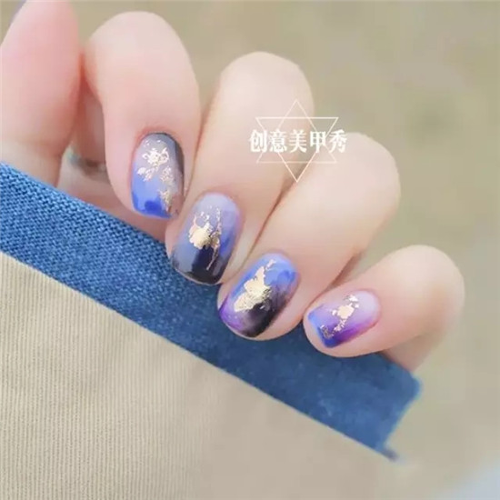 2024晕染美甲图片 非常随性自然