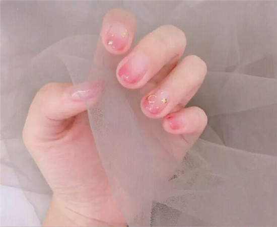 渐变果冻美甲图片大全 少女心泛滥