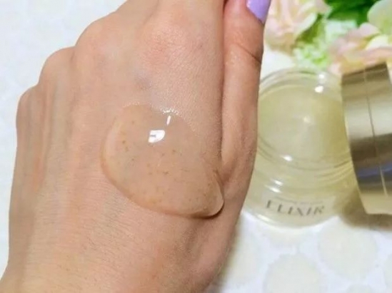 经常熬夜用什么护肤品 熬夜后的急救护肤品