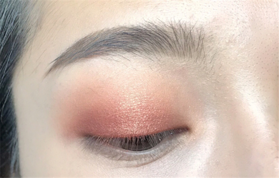 暖棕色眼影怎么画 快速出门日常妆