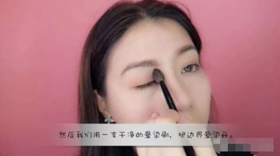 南瓜妆画法步骤 南瓜妆要怎么画