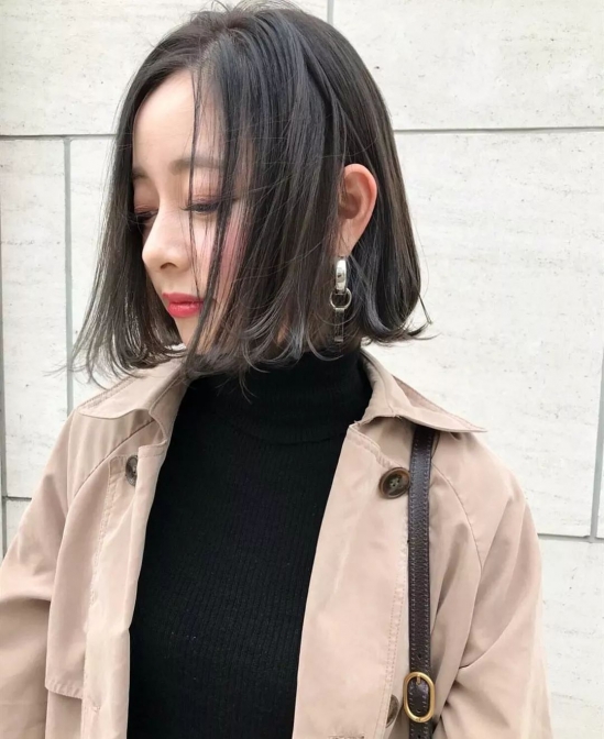 好看的淑女短发发型 让你的六月美翻了