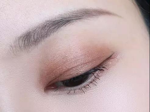 防水化妆品有哪些 这些防水化妆品可不是吹的