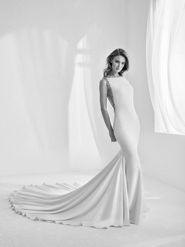 Atelier Pronovias 2024品牌婚纱礼服系列大片