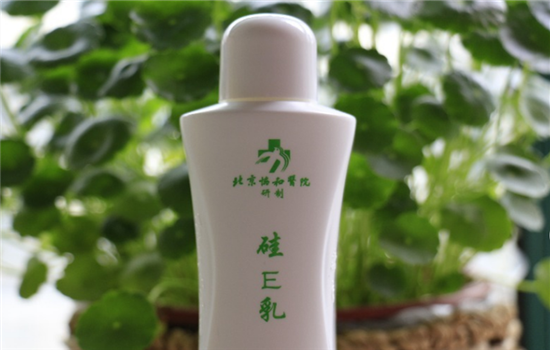 安耐晒金瓶涂脸步骤 安耐晒金瓶使用顺序