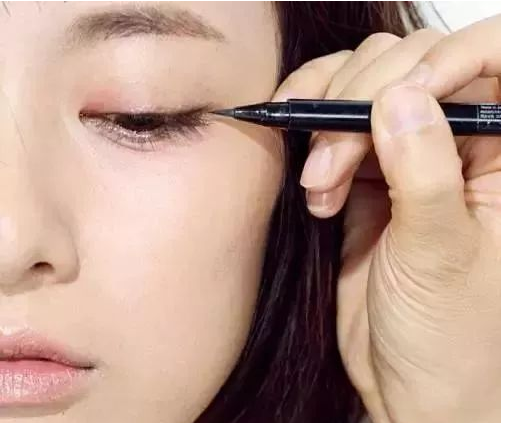 彩妆小技巧 八个彩妆小技巧解析
