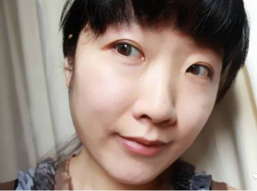 脱妆严重怎么办 脱妆了怎么补妆