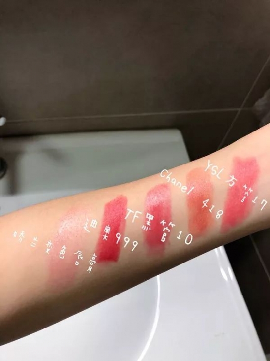 春夏涂什么颜色的口红