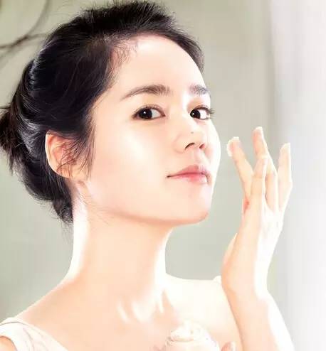 不同的化妆水有什么用