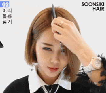 披肩发怎么弄好看  侧漏一边耳朵居然这么美