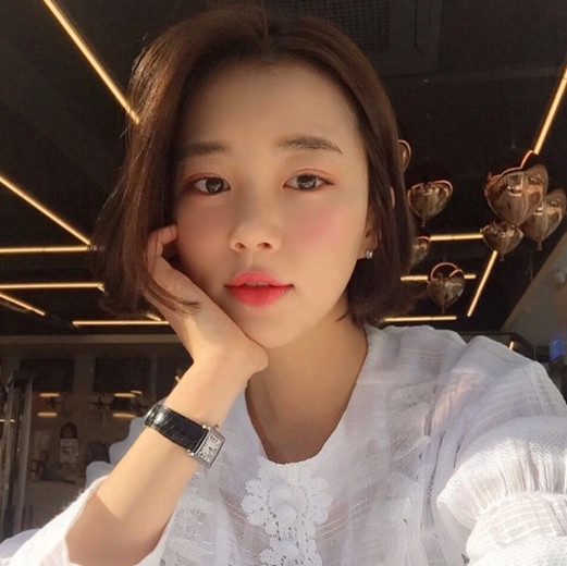 2024女生发型短发 2024女生短发造型