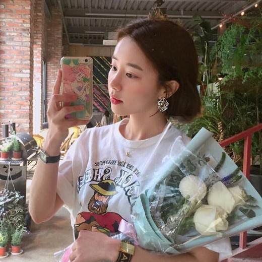 2024女生发型短发 2024女生短发造型