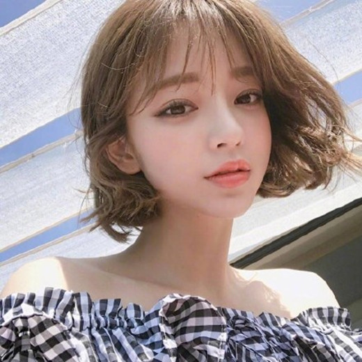 瓜子脸适合短发吗 瓜子脸短发女