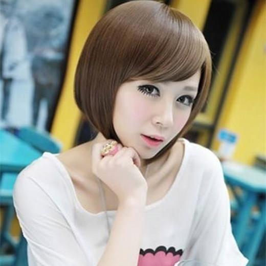 蘑菇头发型图片女 蘑菇头女