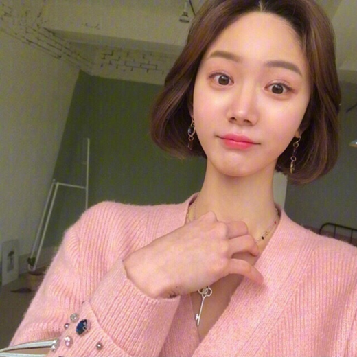 卷发短发图片 卷发短发发型图片韩国女