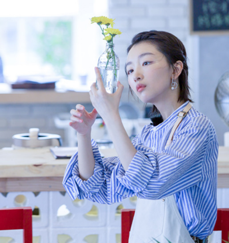 齐耳短发学生 齐耳短发女